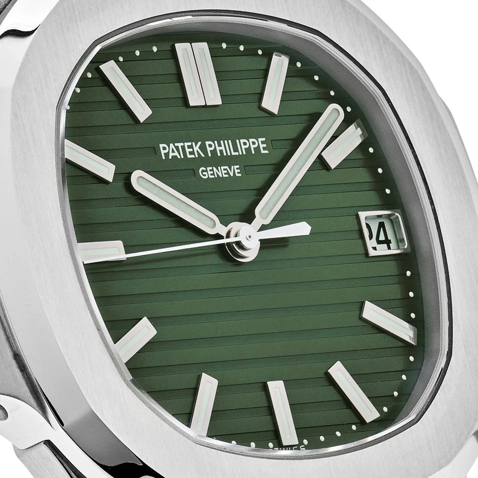 Patek Philippe Nautilus 5711/1A-014 Stainless Steel Green Dial (2021)